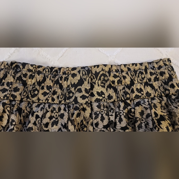 NEW Women's Beautiful Classy Gold and Black Skirt, Size Small - Picture 11 of 13